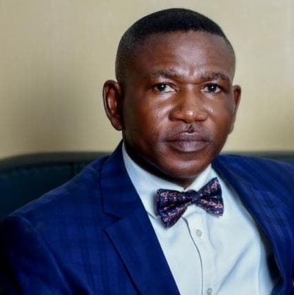 Portrait of Dr. Ayobami Owolabi, FPD-CR